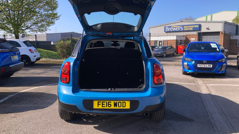 MINI Countryman 1.6 Cooper 5dr Petrol Hatchback
